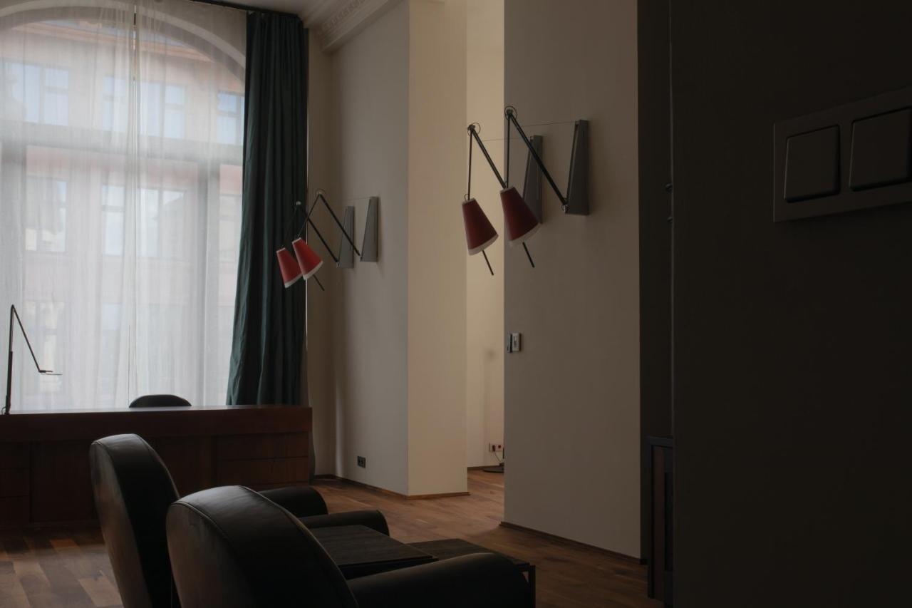 Hotel Monopol Breslávia Exterior foto A room in the German National Museum of Music