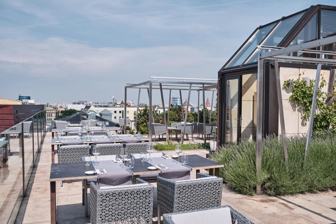 Hotel Monopol Breslávia Exterior foto Rooftop terrace
