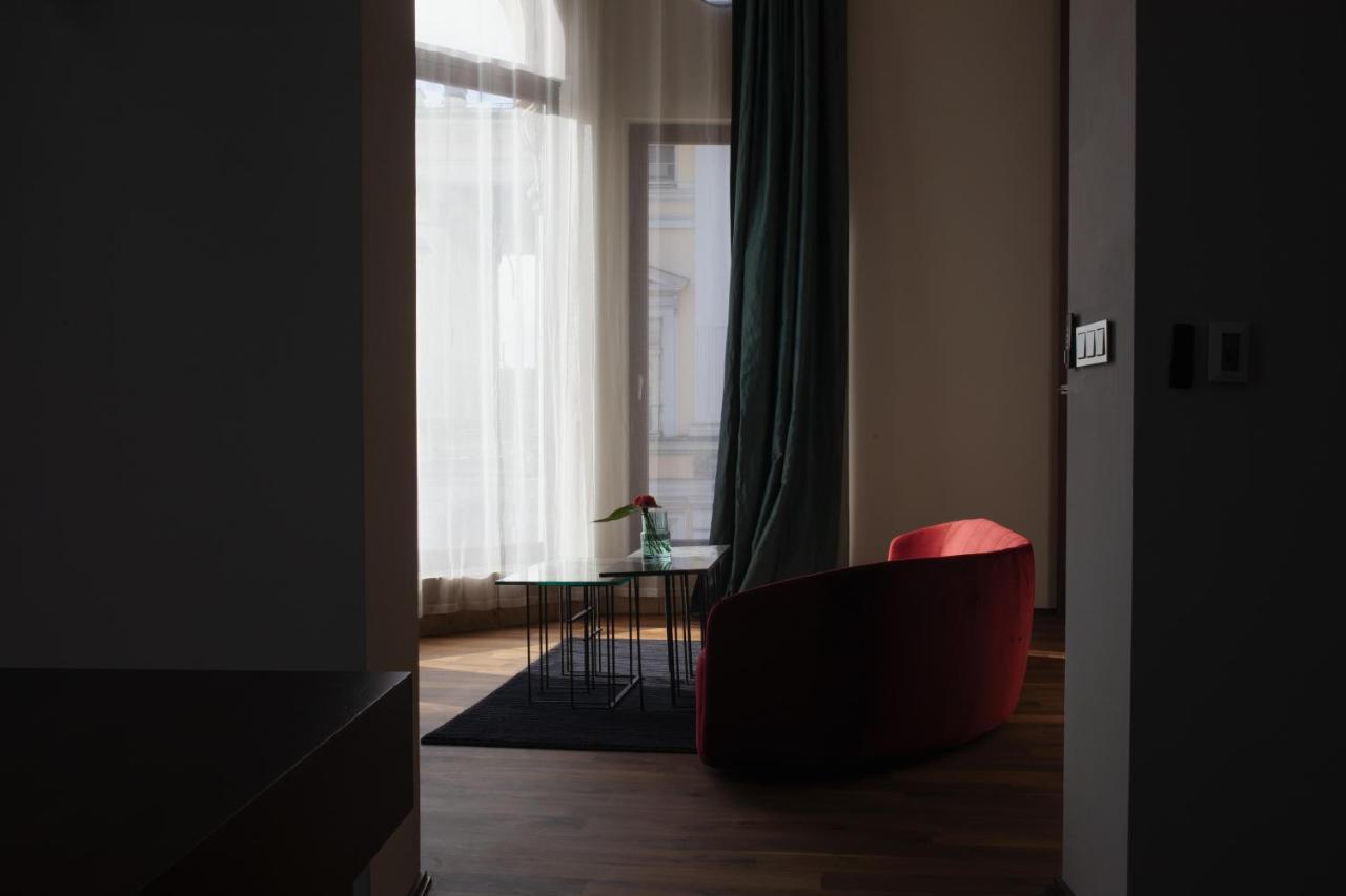 Hotel Monopol Breslávia Exterior foto A room at the hotel
