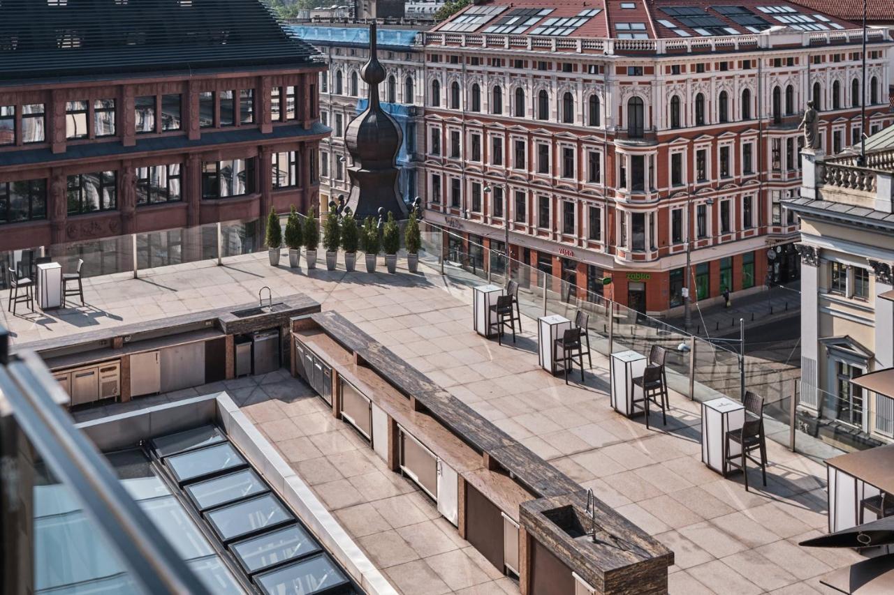 Hotel Monopol Breslávia Exterior foto The new station building